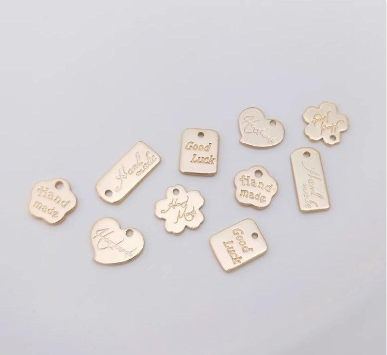 Tarnish-Resistant 14K Gold-Filled Customizable Letter Pendant – Sakura, Heart, and Rectangle Shapes