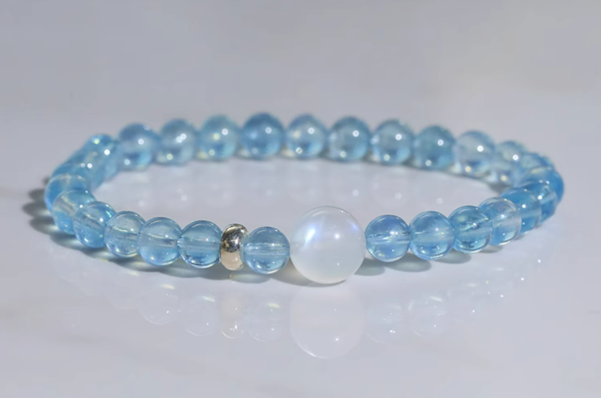 "Brave Stone" Brazilian Aquamarine Bracelet with Moonstone - Premium Gift.